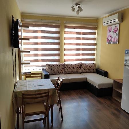Апартамент Наталия Apartment Бургас Екстериор снимка